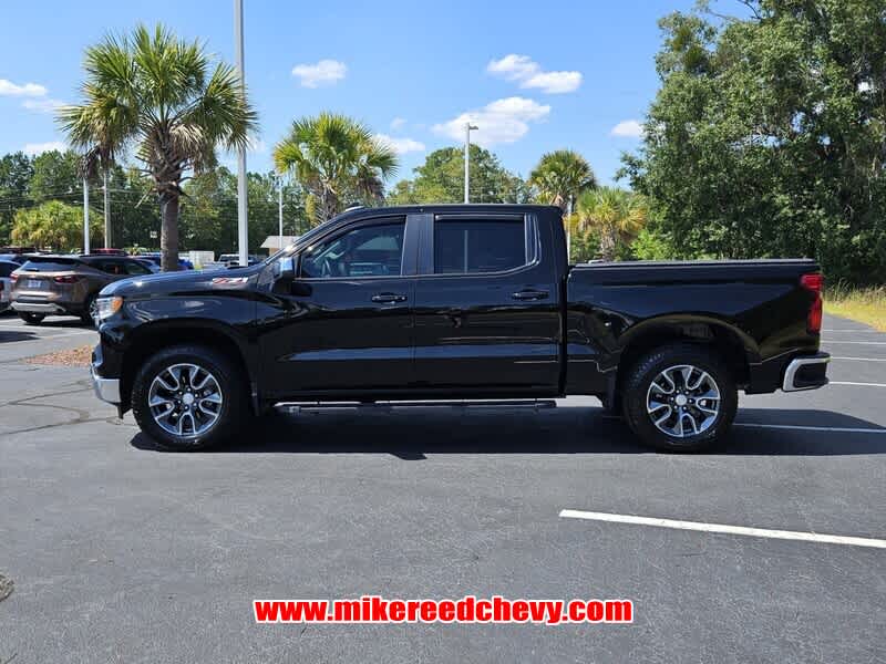 2024 Chevrolet Silverado 1500 LT photo 4