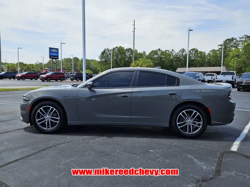 2019 Dodge Charger SXT photo 4