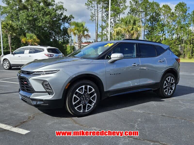 2024 Chevrolet Blazer RS photo 3