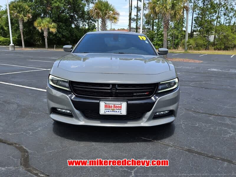 Used 2019 Dodge Charger SXT with VIN 2C3CDXJGXKH653816 for sale in Hinesville, GA