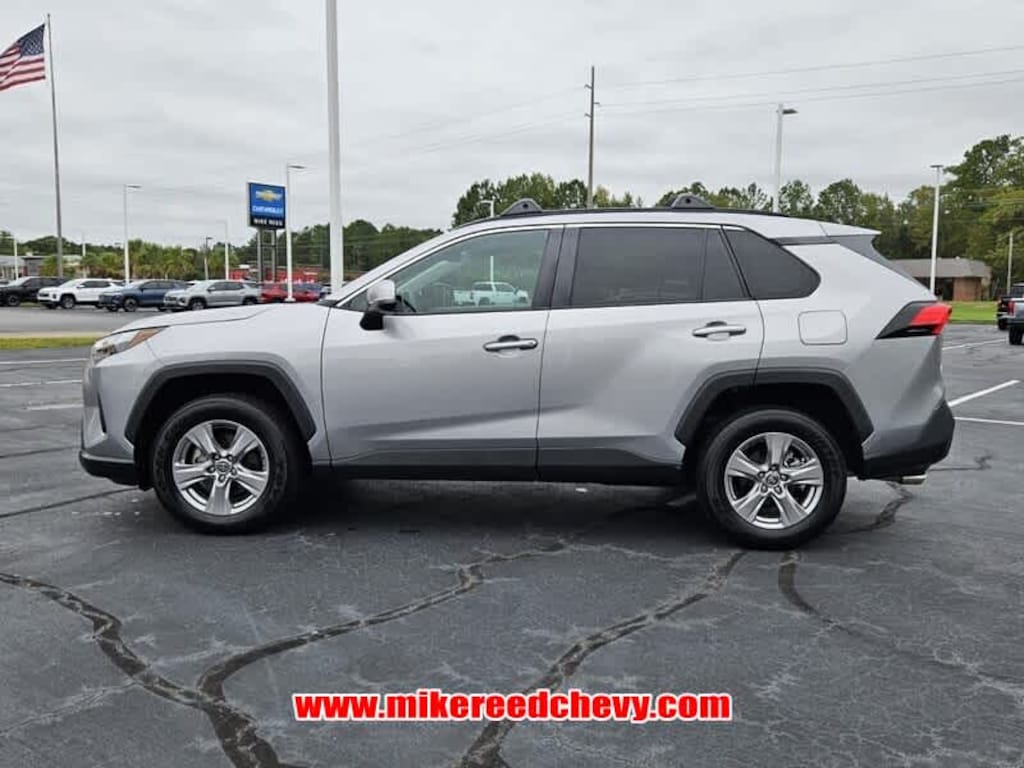 Used 2023 Toyota RAV4 XLE FWD (SE)