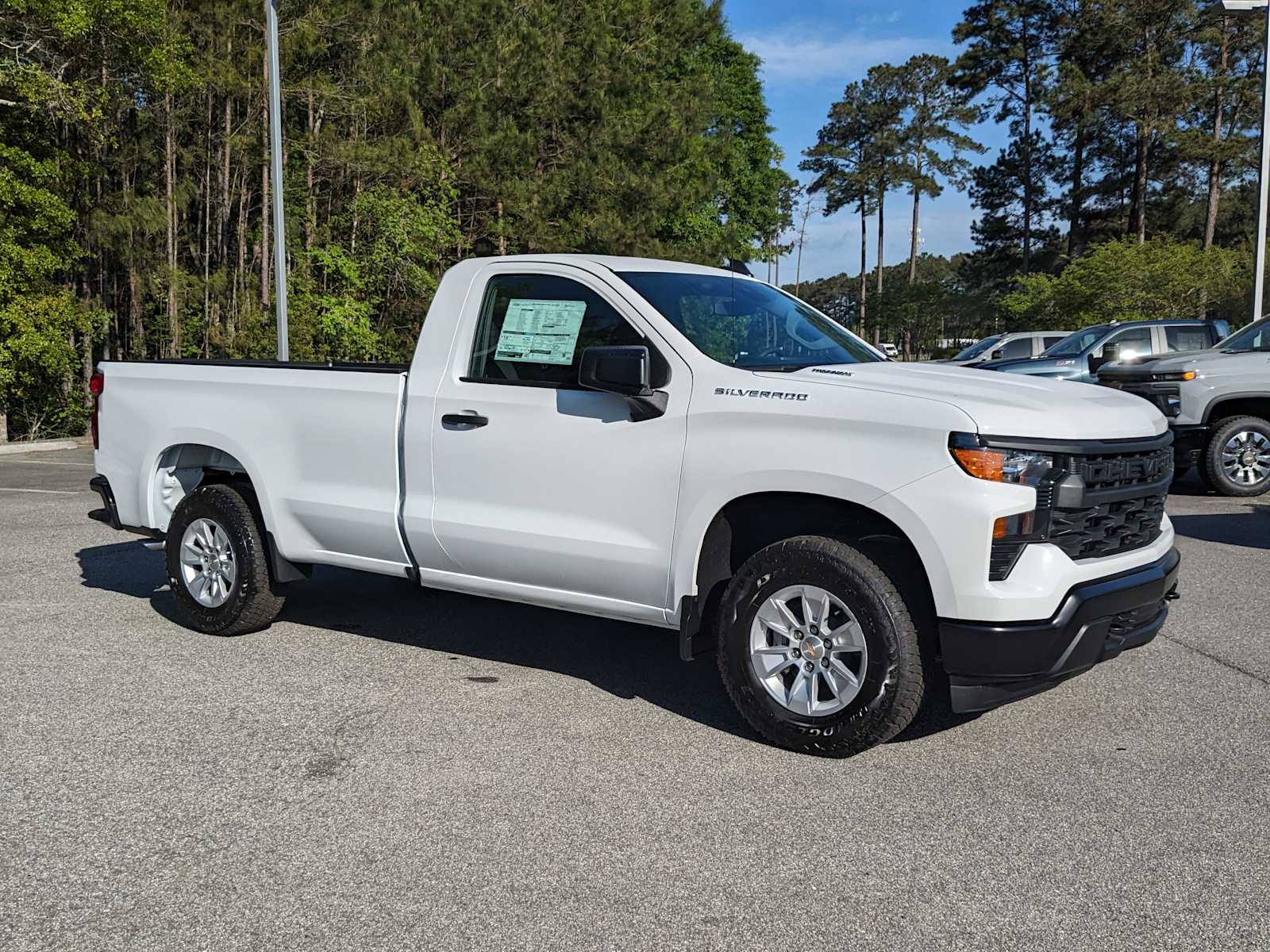 2025 Chevrolet Silverado 1500 photo 2