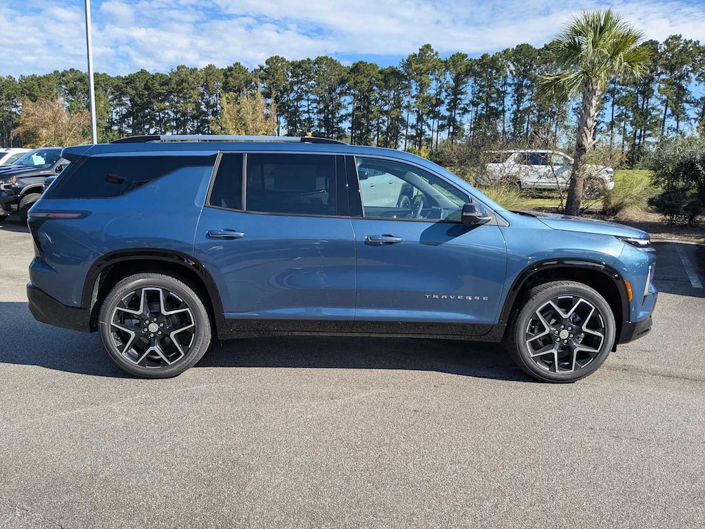New 2026 Chevrolet Traverse High Country SUV