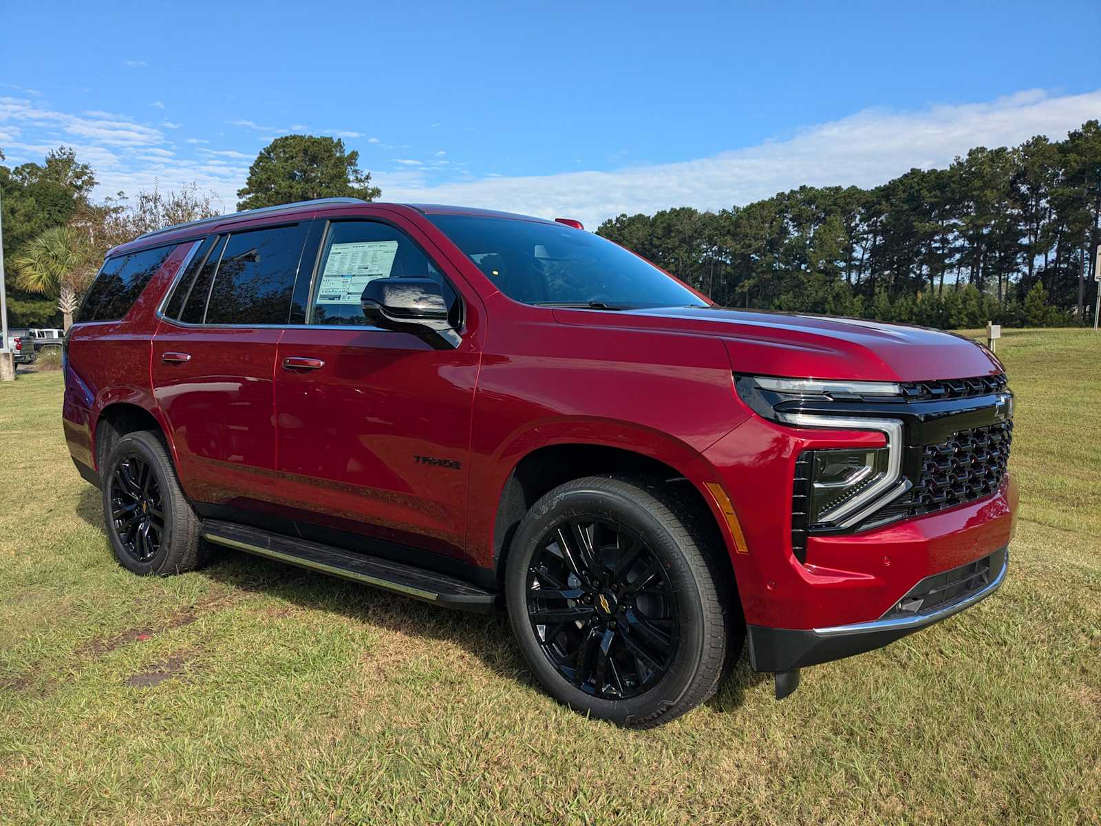 2026 Chevrolet Suburban Premier photo 2