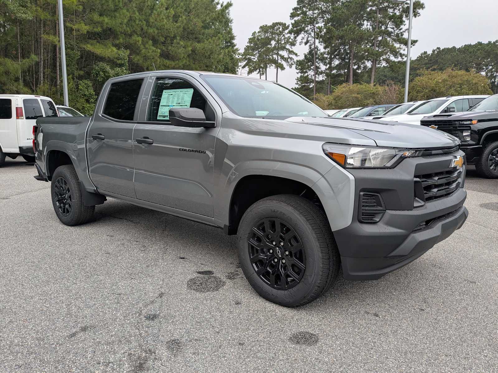 2026 Chevrolet Colorado Work Truck photo 2