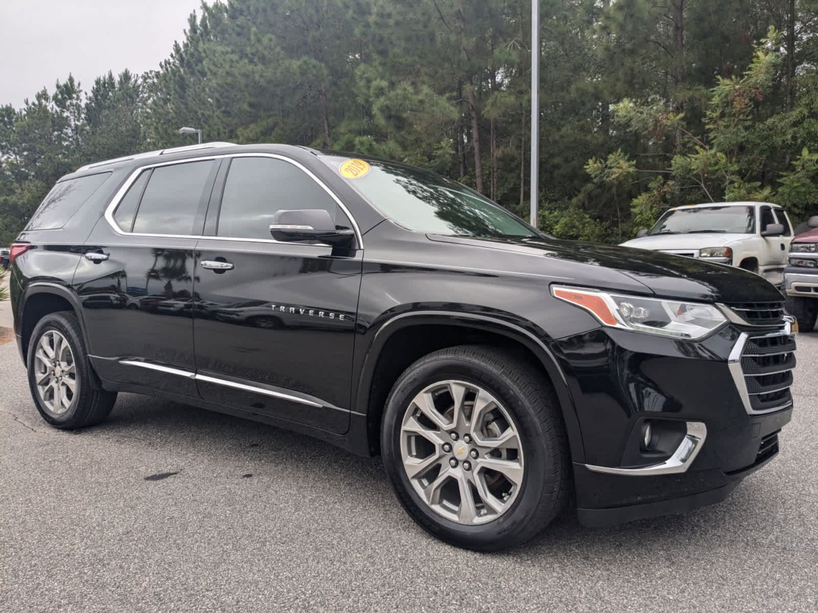 Certified 2019 Chevrolet Traverse Premier with VIN 1GNERKKW1KJ202682 for sale in Okatie, SC