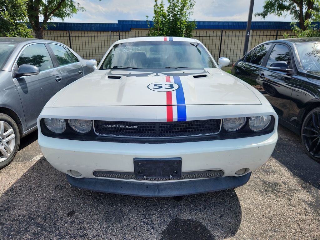 2014 Dodge Challenger R/T photo 4
