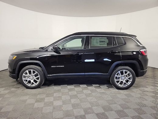 Why the 2023 Jeep® Compass is Great for College Grads - Sansone Chrysler  Jeep Dodge Blog