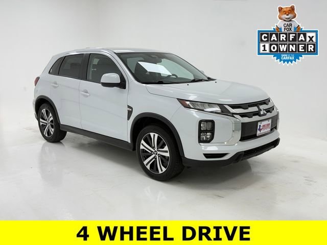 2024 Mitsubishi Outlander Sport 2.0 ES AWC CVT's photo