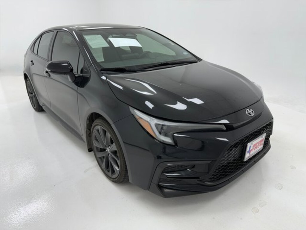 Used 2024 Toyota Corolla SE Sedan