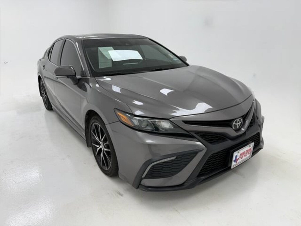 Used 2024 Toyota Camry SE Sedan