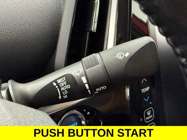 2021 Toyota Prius Prime Limited - Photo 13