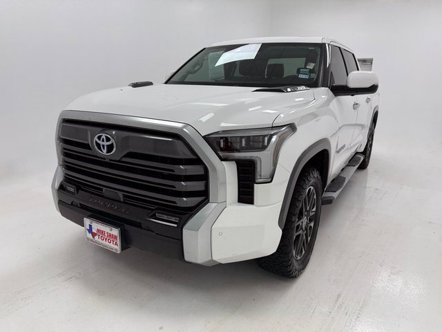 2023 Toyota Tundra Limited photo 4