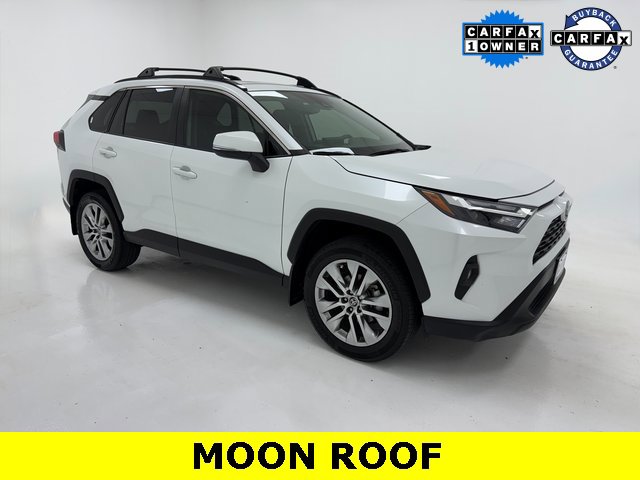 2023 Toyota RAV4 XLE Premium's photo