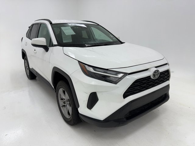 Used 2024 Toyota RAV4 XLE with VIN 2T3W1RFV9RW314091 for sale in Northfield, Minnesota
