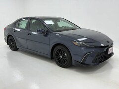 2026 Toyota Camry SE Sedan