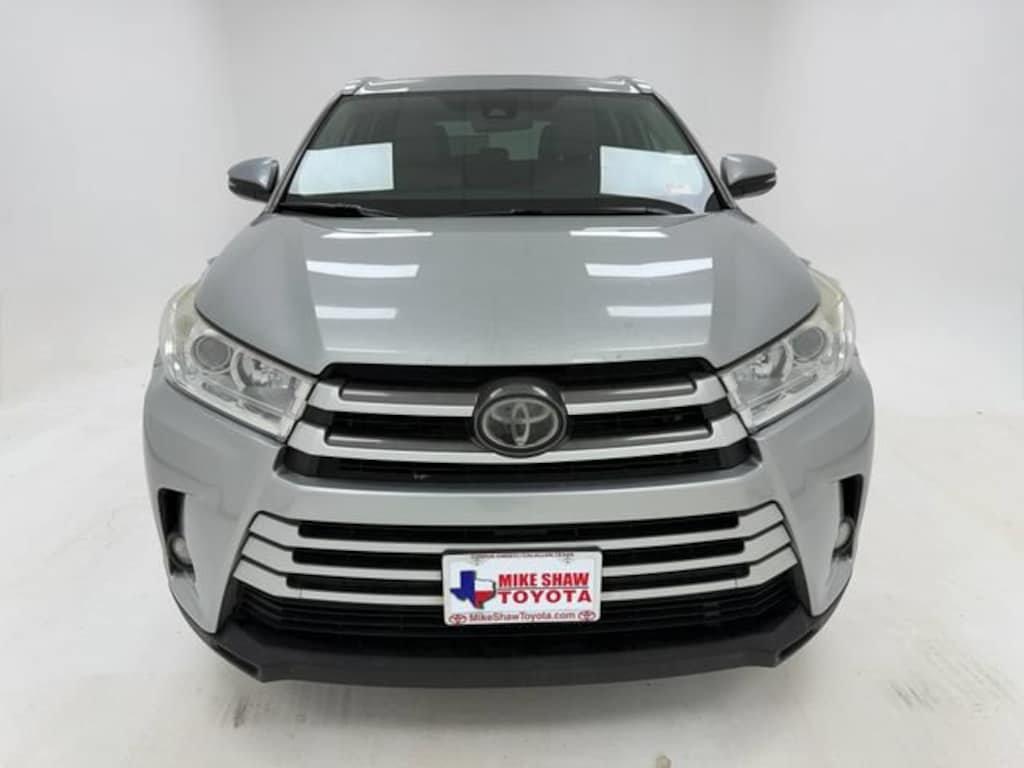 Used 2019 Toyota Highlander XLE SUV