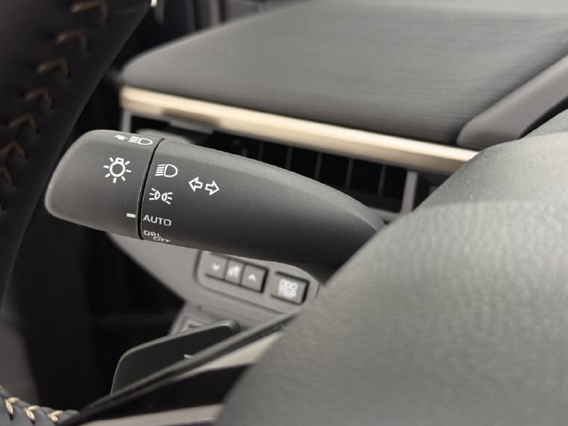 2026 Toyota bZ Woodland Woodland Premium - Photo 13