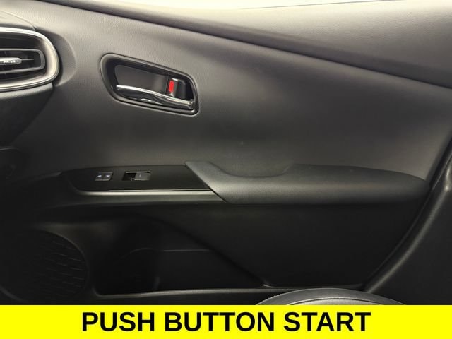 2021 Toyota Prius Prime Limited - Photo 25