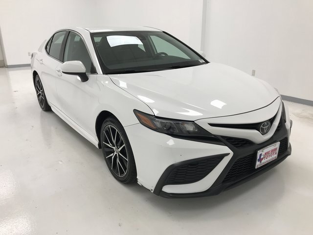 Used 2021 Toyota Camry SE with VIN 4T1G11AK1MU610937 for sale in Corpus Christi, TX