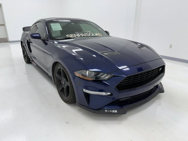 2019 Ford Mustang GT Premium photo 2