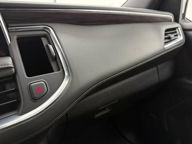 2023 Chevrolet Suburban Z71 - Photo 24