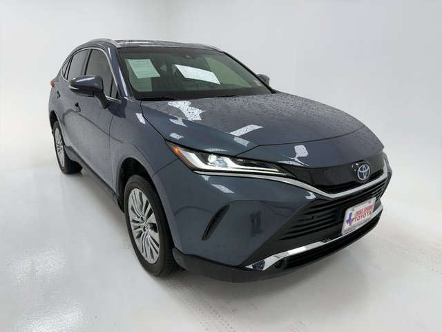 2022 Toyota Venza XLE photo 2