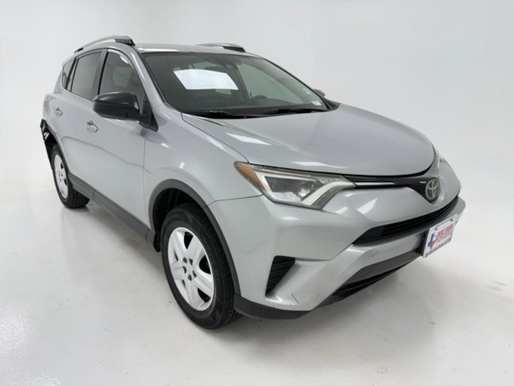 Used 2018 Toyota RAV4 LE SUV