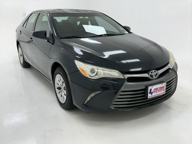 Used 2017 Toyota Camry LE with VIN 4T1BF1FK4HU702649 for sale in Robstown, TX