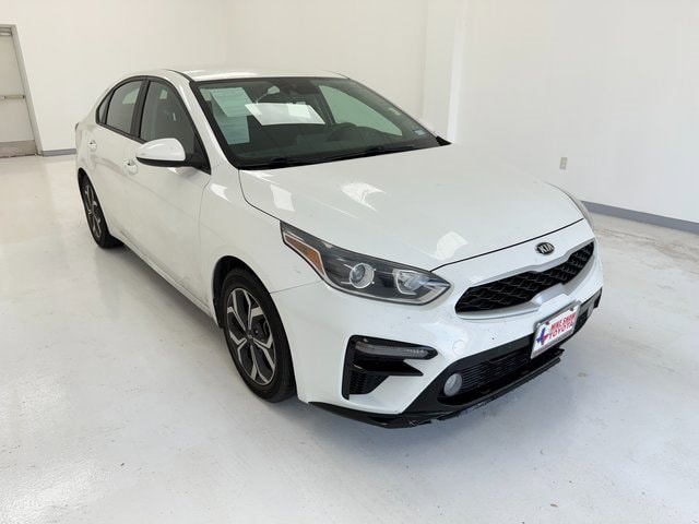 Used 2021 Kia Forte LXS with VIN 3KPF24AD6ME302449 for sale in Corpus Christi, TX