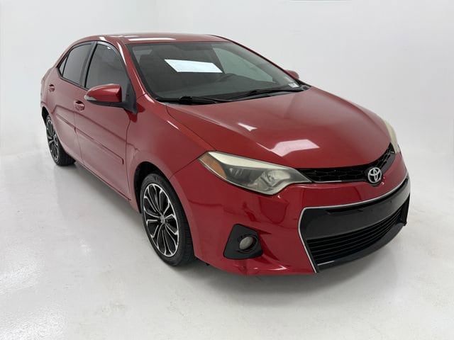 Used 2015 Toyota Corolla S Plus with VIN 5YFBURHE9FP298354 for sale in Robstown, TX