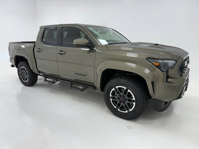 2026 Toyota Tacoma TRD Sport's photo