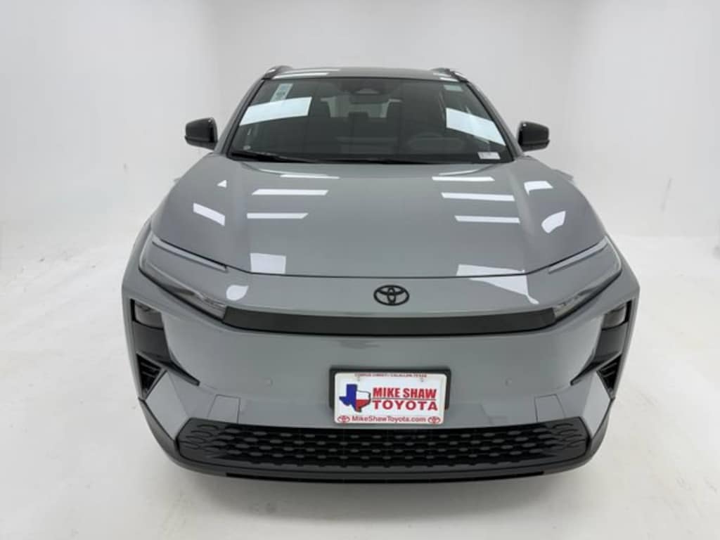 New 2026 Toyota C-HR SE SUV
