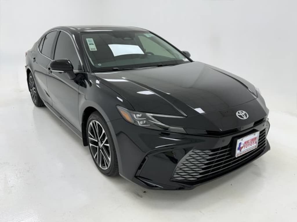New 2026 Toyota Camry XLE Sedan
