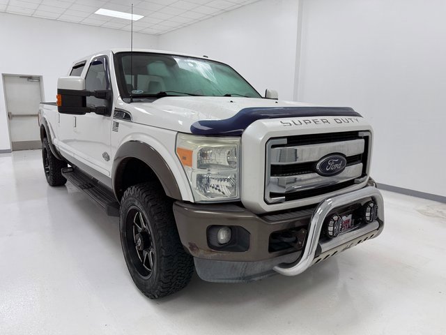 2016 Ford F-250 Lariat photo 2