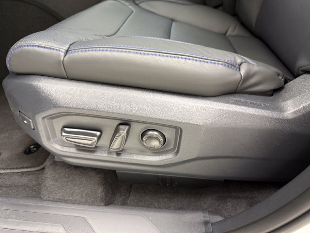 2026 Toyota Tundra Platinum - Photo 29