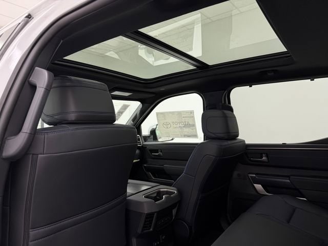 2026 Toyota Tundra Platinum - Photo 32