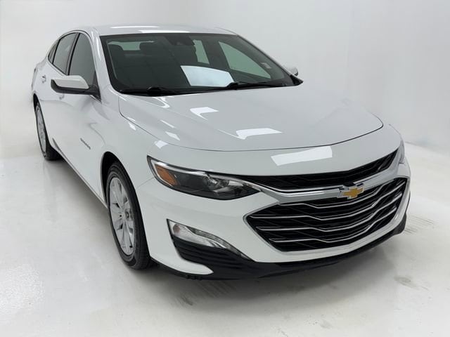 1G1ZD5ST6SF125271