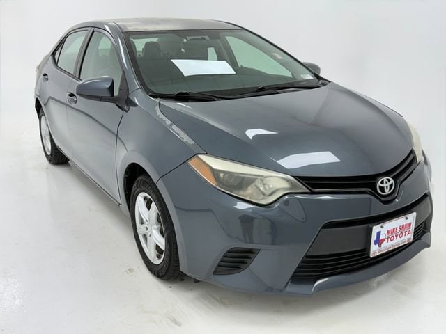 Used 2015 Toyota Corolla L with VIN 5YFBURHE7FP326250 for sale in Robstown, TX