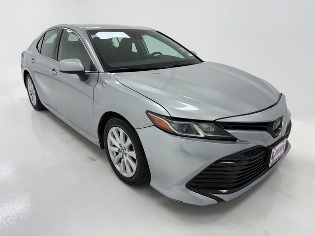 Used 2020 Toyota Camry LE with VIN 4T1C11AK0LU365223 for sale in Robstown, TX