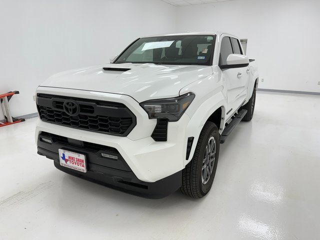 2024 Toyota Tacoma TRD Sport photo 4