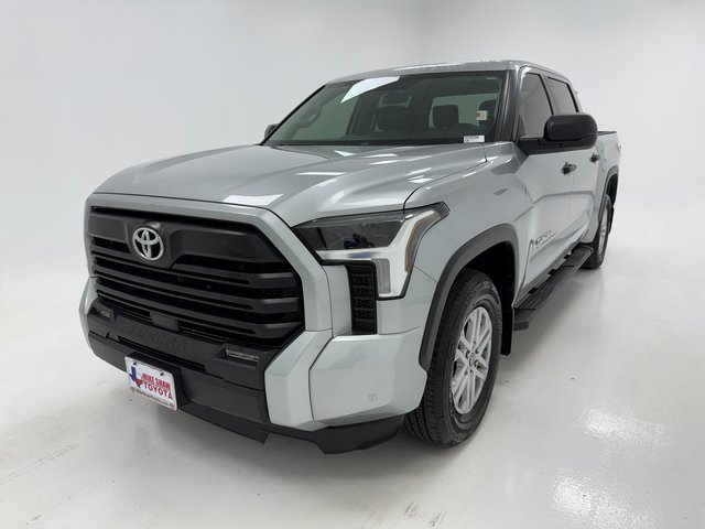 2024 Toyota Tundra SR5 photo 4