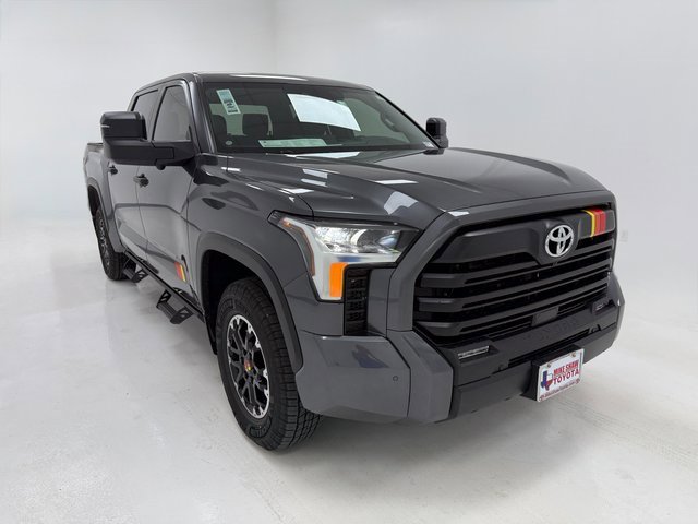 2026 Toyota Tundra SR5 CrewMax photo 2