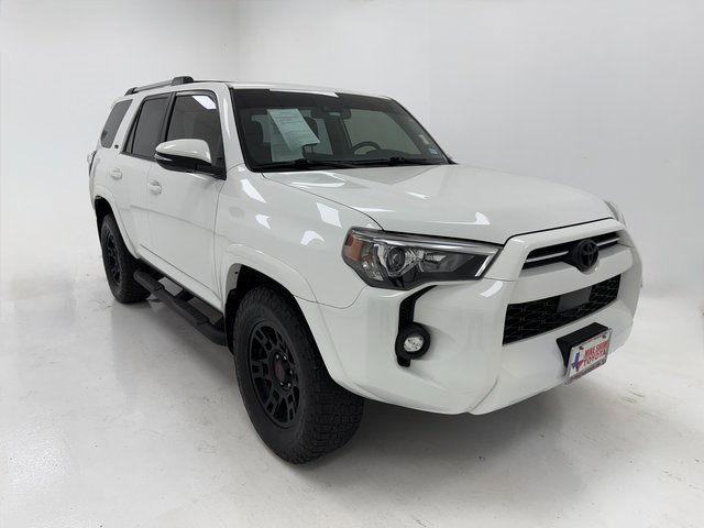 2023 Toyota 4Runner SR5 Premium photo 2