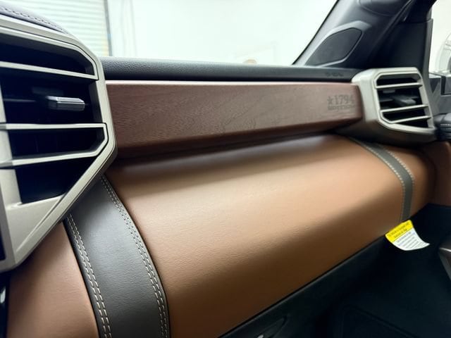 2026 Toyota Tundra 1794 Edition - Photo 25
