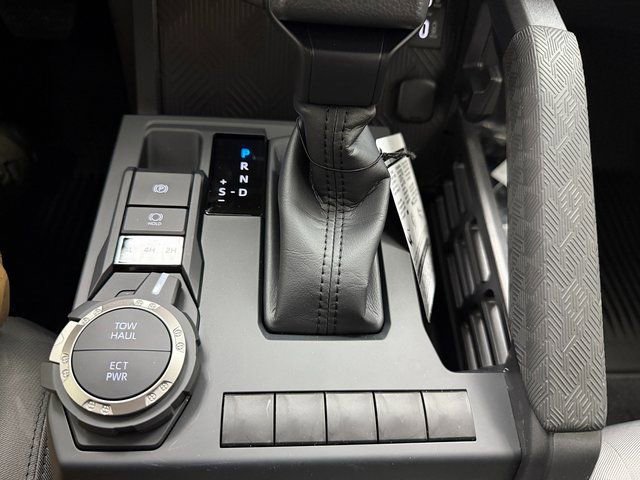 2026 Toyota Tacoma SR5 - Photo 21