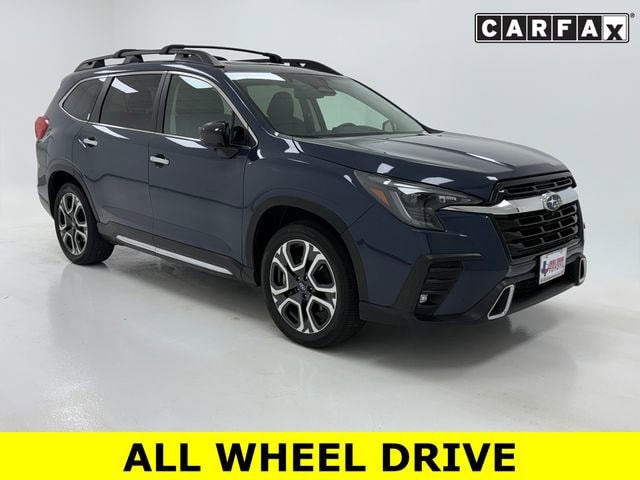 2024 Subaru Ascent Touring's photo