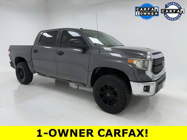 2019 Toyota Tundra SR5's photo