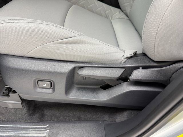 2026 Toyota Tacoma SR5 - Photo 28
