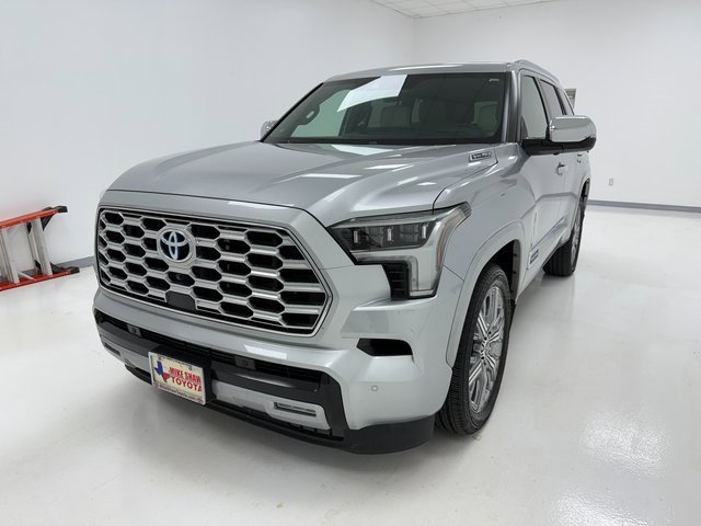 2024 Toyota Sequoia Capstone photo 2